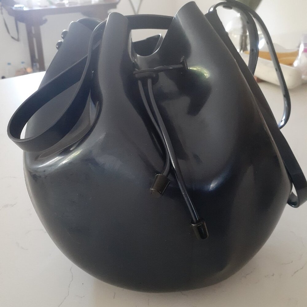 MELLISA BRAZILIAN METALLIC DRAWSTRING JELLY BAG